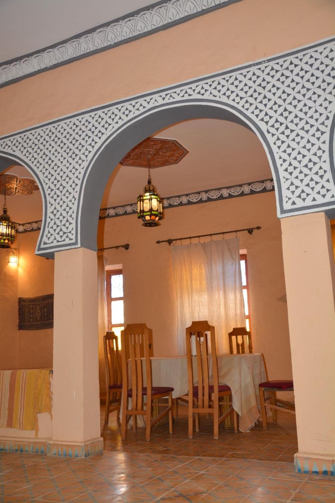 Sahara House 호텔 메르주가 외부 사진