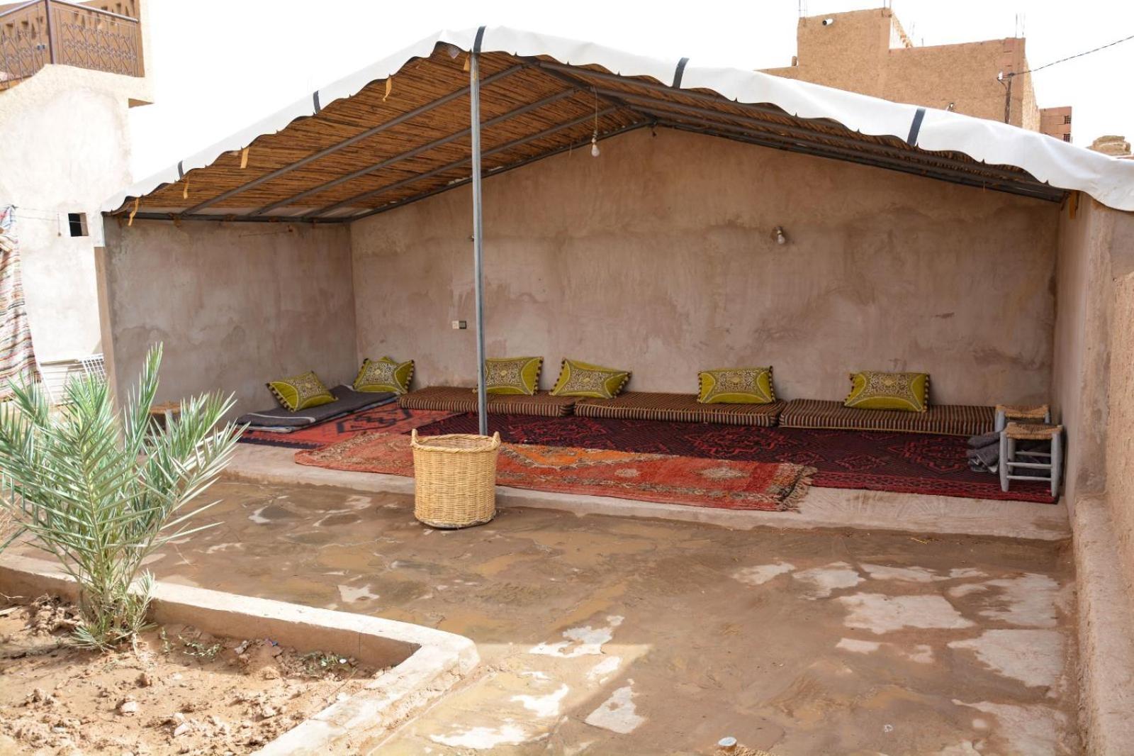 Sahara House 호텔 메르주가 외부 사진
